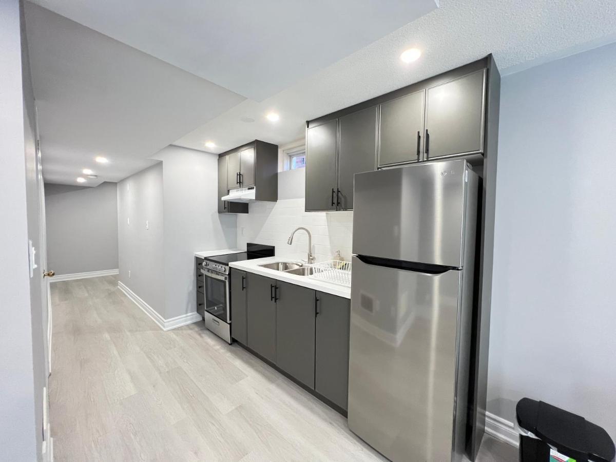 Beautiful 3-bedroom&3-bathroom holiday home-Mississauga Extérieur photo